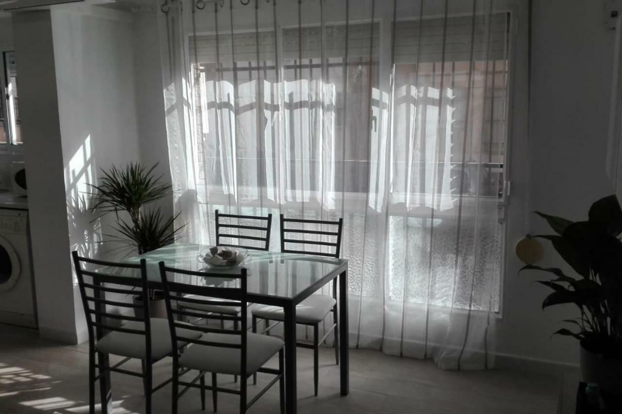 Ivam Esquife Apartment Валенсия Екстериор снимка